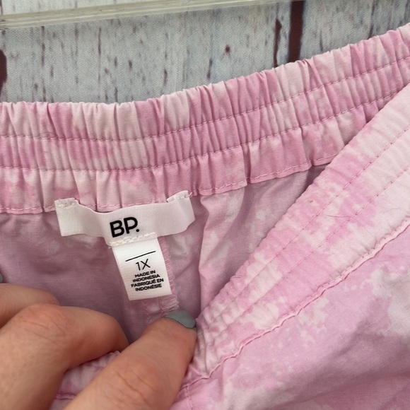 NWT pink tie dye shorts from BP size 1X - Picture 3 of 4